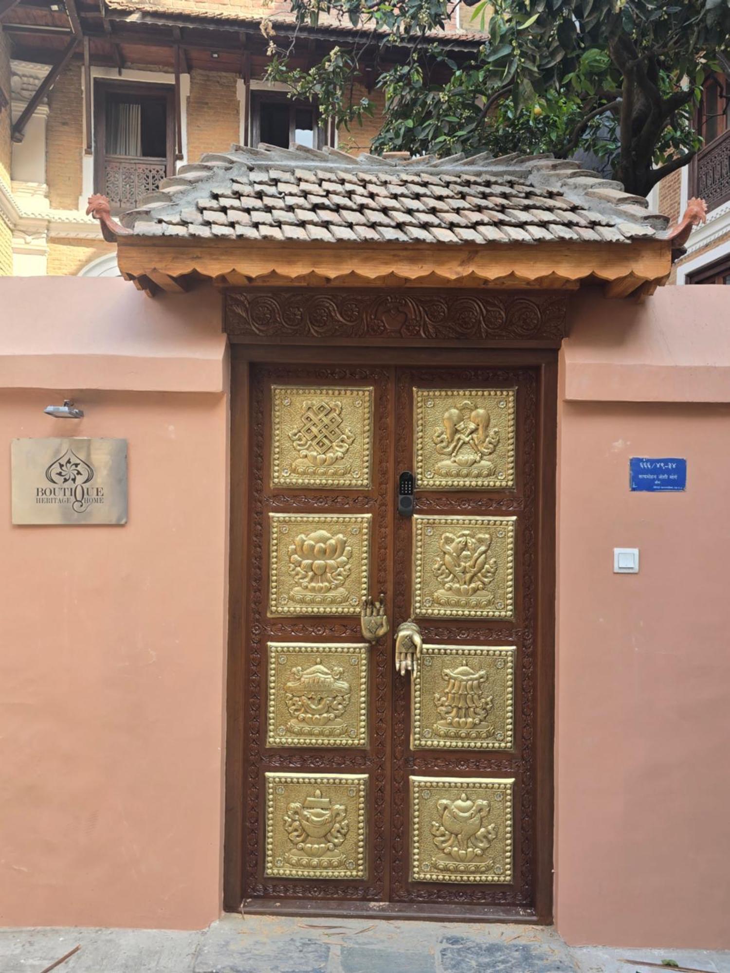 Boutique Heritage Home Lalitpur Экстерьер фото