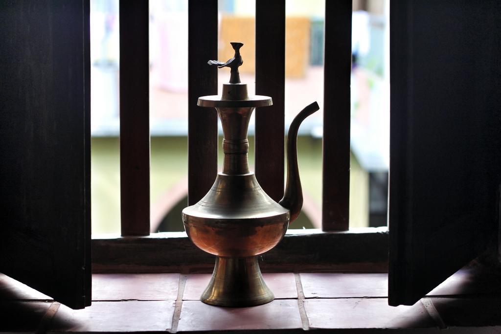 Boutique Heritage Home Lalitpur Экстерьер фото